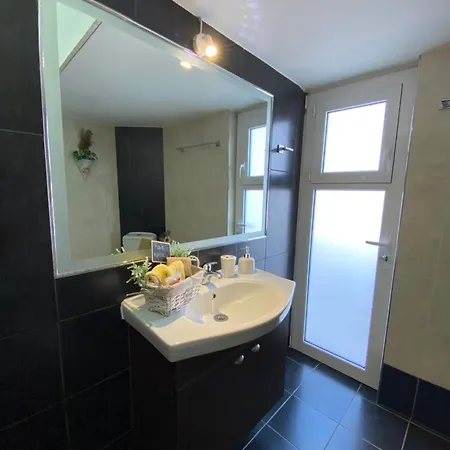 Family's Трикала