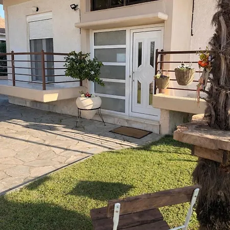 Апартаменты Family's Трикала